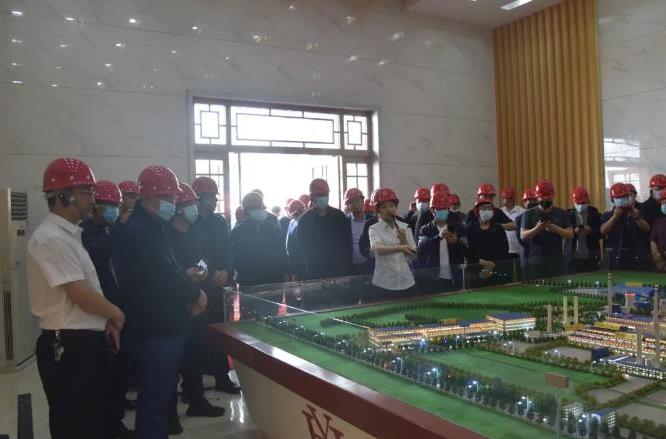 唐山市生態(tài)環(huán)境局黨組書記、局長高慶利偕唐山市多家鋼鐵企業(yè)負(fù)責(zé)人到裕華鋼鐵考察交流